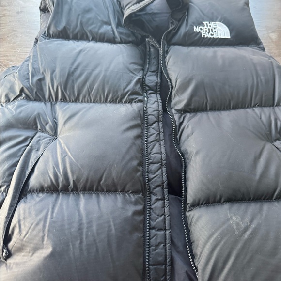 The North Face Black Nuptse Puffer Vest - Picture 1 of 2